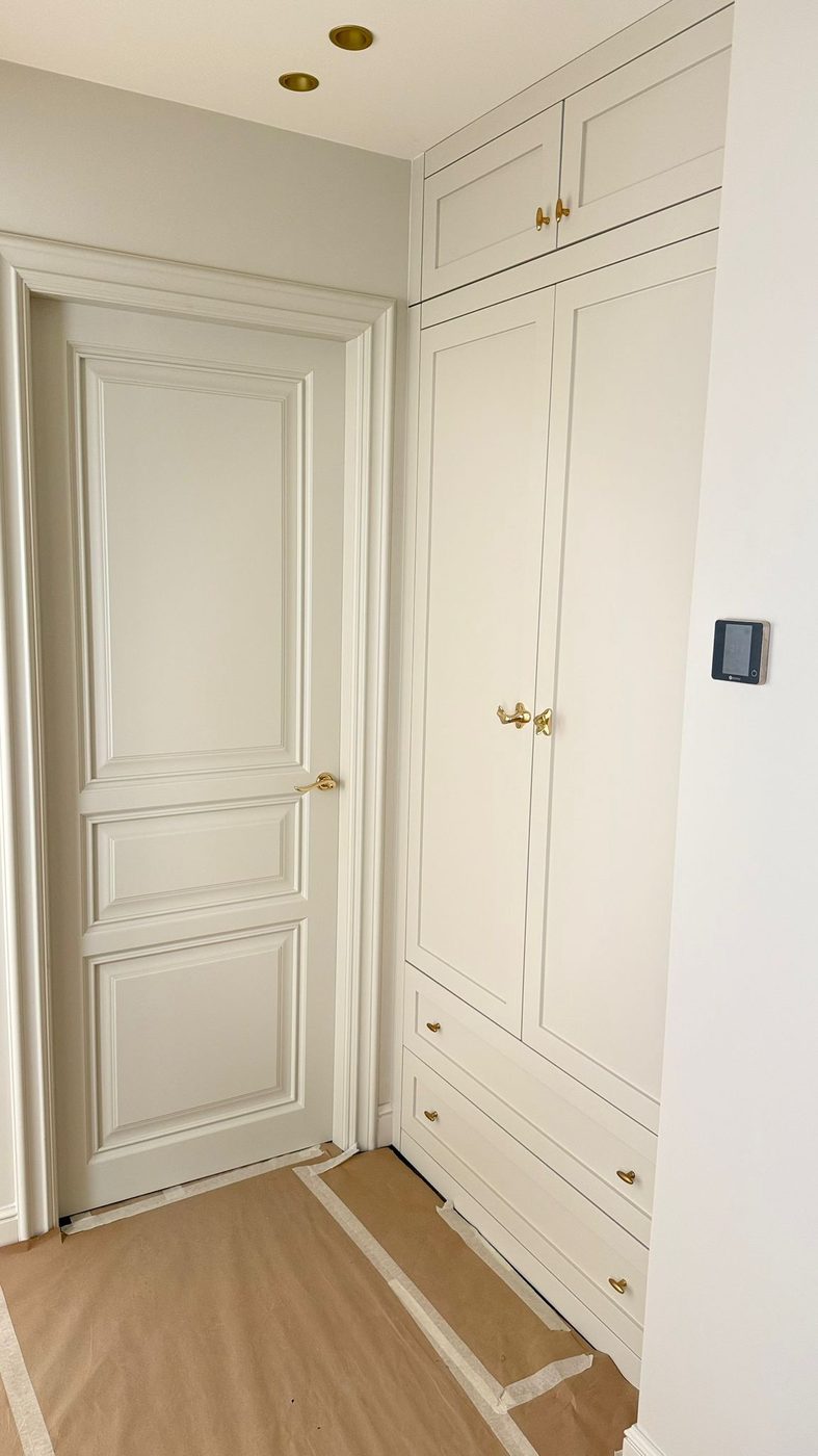 Porta lacada blanca